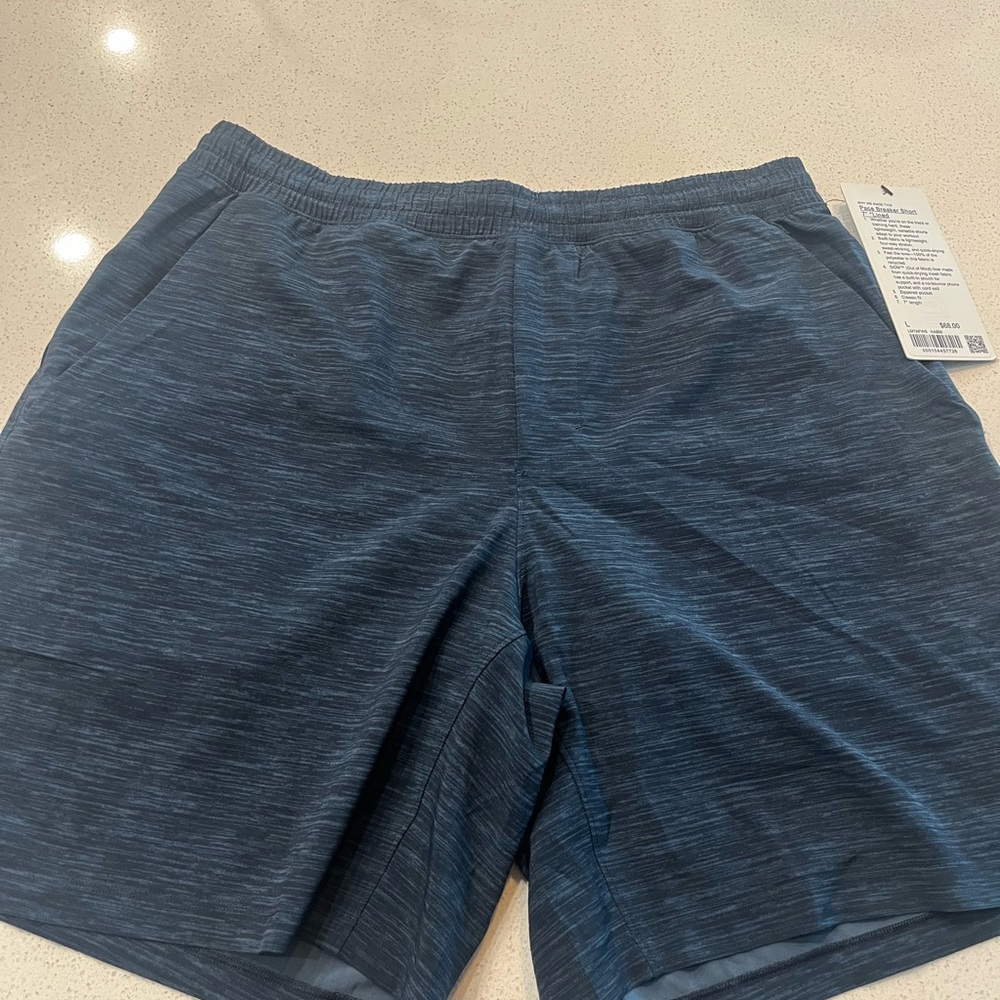 Lululemon Athletica Pace Breaker Navy Heathered Men's Shorts 7” Lined
